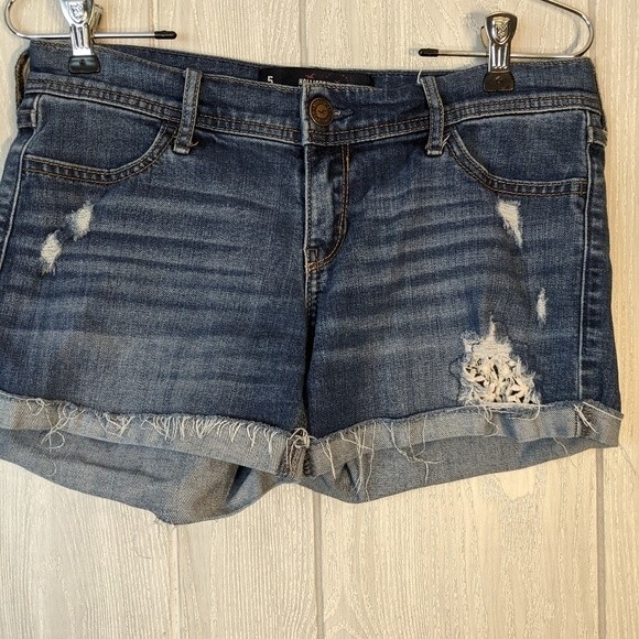 Hollister Midi Short Longest Length Medium Wash Distressed Cut Off Shorts SZ 27 - Picture 3 of 7